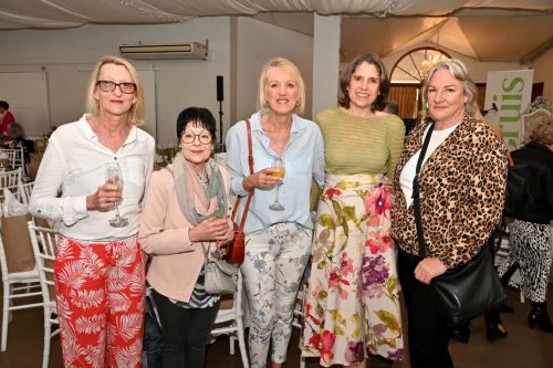 Noelleen-McNaughton-Cathy-Wilford-Shelley-Gardner-Antoinette-du-Toit-en-Christine-Wright