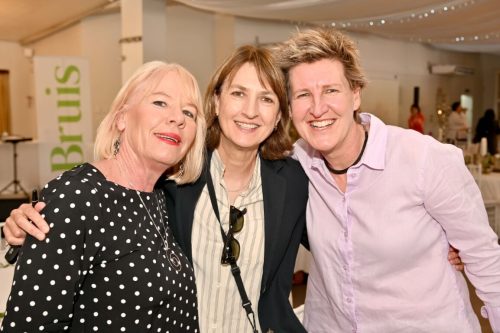 Una-Nieuwoudt-Suzaan-Steyn-en-Karin-Burger